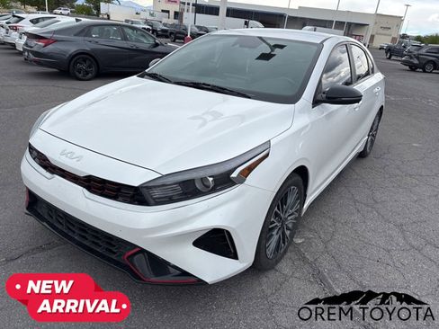 Used 2023 Kia Forte GT-Line FWD image 2