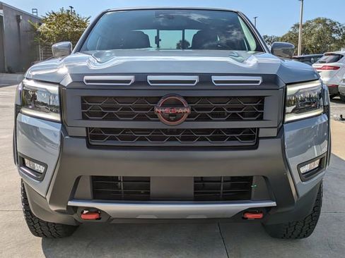 New 2026 Nissan Frontier Pro-X w/ Pro-X Convenience Package RWD image 3