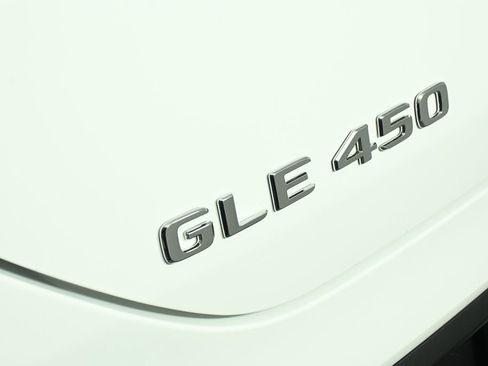 New 2026 Mercedes-Benz GLE 450 4MATIC Coupe image 28