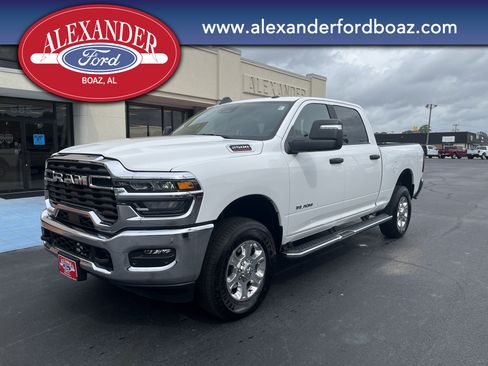 Used 2026 RAM 2500 Big Horn AWD/4WD image 1