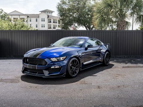 Used 2018 Ford Mustang Shelby GT350 w/ Convenience Package RWD image 8