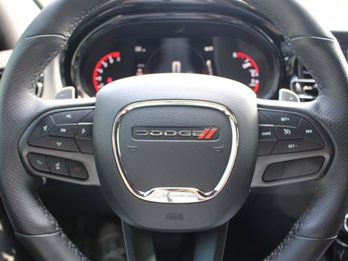 Used 2025 Dodge Durango GT AWD/4WD image 14