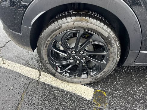 New 2027 Chevrolet Bolt RS w/ Technology Package image 18