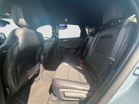 Used 2025 Ford Escape ST-Line FWD image 12
