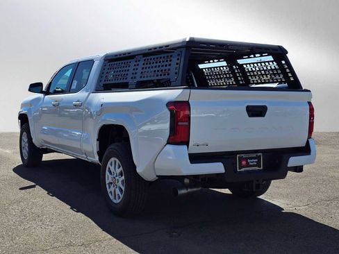 New 2025 Toyota Tacoma SR5 image 7