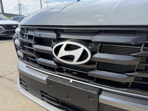 Certified 2025 Hyundai Tucson SEL FWD image 20