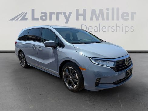 Used 2024 Honda Odyssey Elite image 7