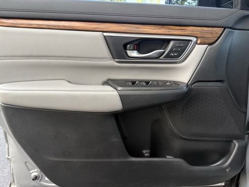 Used 2017 Honda CR-V EX-L image 24