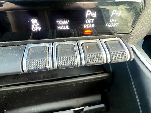 Used 2021 RAM 1500 Big Horn image 26