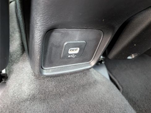 Used 2018 Jeep Compass Sport AWD/4WD image 14