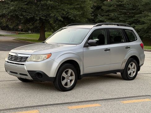 Used 2010 Subaru Forester 2.5X AWD/4WD image 1