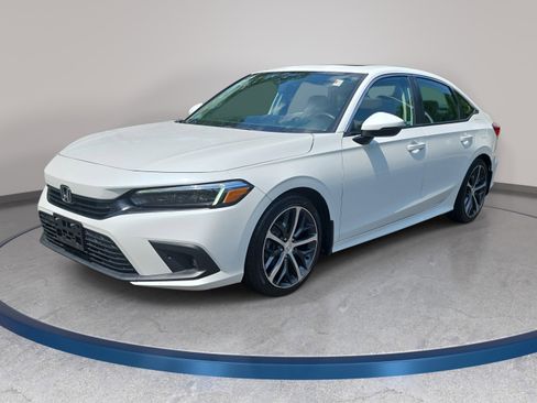 Certified 2024 Honda Civic Touring image 1