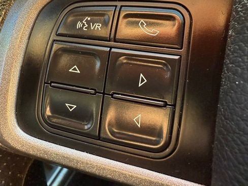 Used 2020 RAM 5500 Tradesman image 16