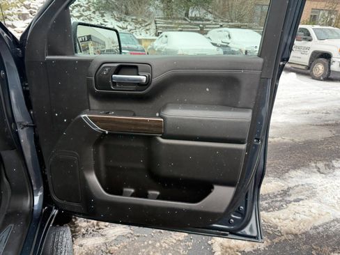 Used 2020 Chevrolet Silverado 1500 LT w/ All-Star Edition image 22