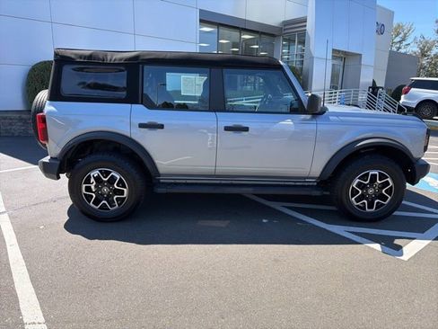 Used 2023 Ford Bronco 4-Door image 8