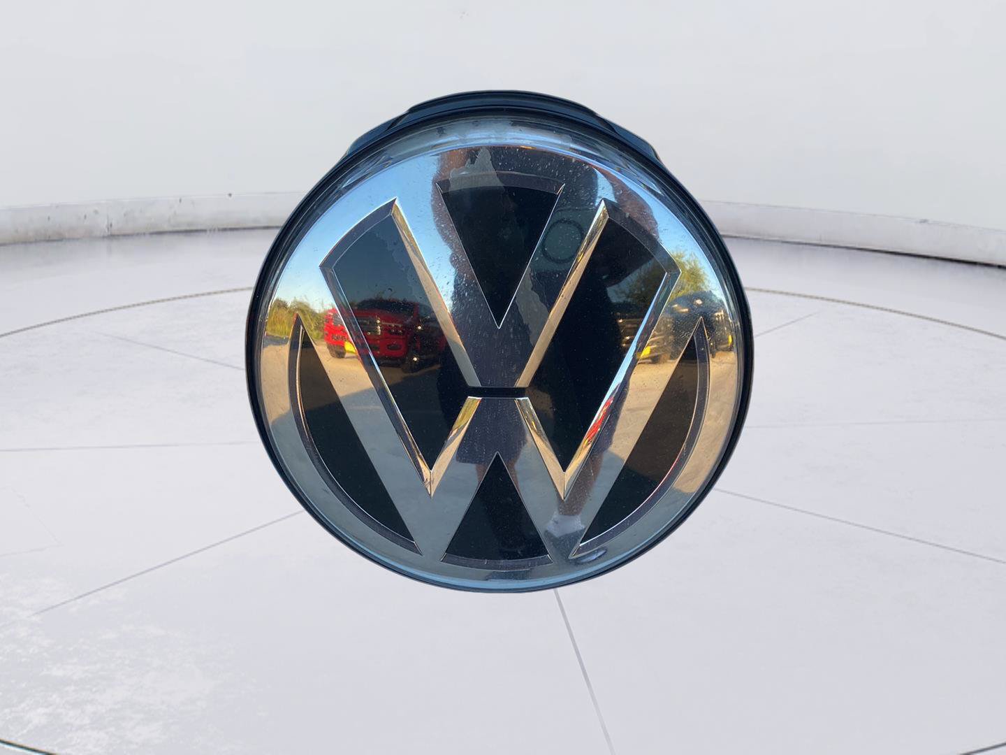 Used 2019 Volkswagen Tiguan SEL Premium AWD/4WD image 9