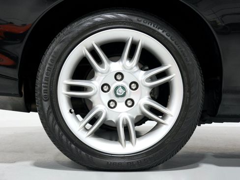 Used 2001 Jaguar XK8 Convertible RWD image 52