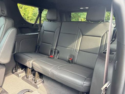 Used 2025 GMC Yukon XL Denali w/ Sun & Power Step Package AWD/4WD image 22