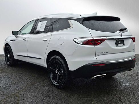 Used 2023 Buick Enclave Essence w/ Experience Buick Package image 5
