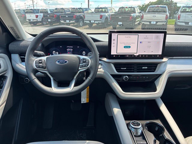 New 2026 Ford Explorer Active w/ Active Comfort Package RWD image 23