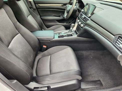 Used 2022 Honda Accord LX image 14