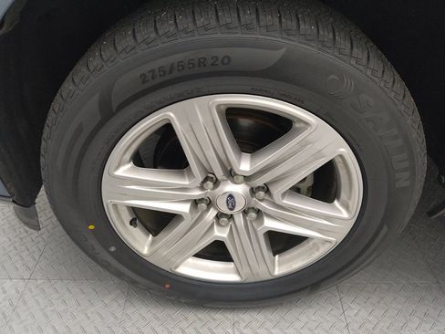 Used 2018 Ford Expedition Max XLT w/ Equipment Group 202A RWD image 31