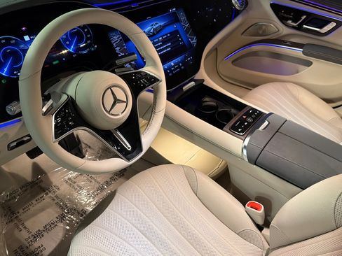 New 2026 Mercedes-Benz EQS 450+ 4MATIC Sedan image 9
