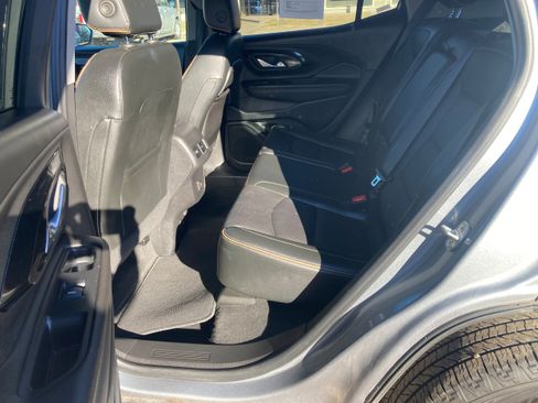 Used 2023 GMC Terrain AT4 image 14