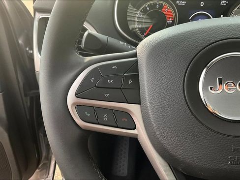 Used 2022 Jeep Cherokee Latitude Lux image 13