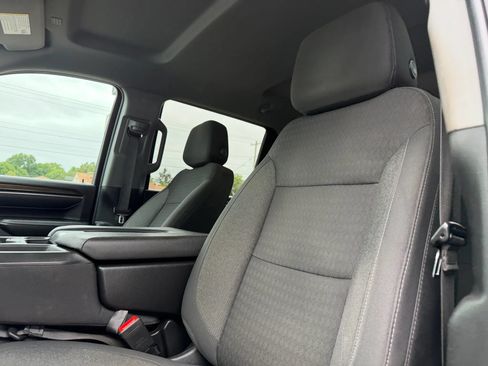Used 2024 Chevrolet Silverado 2500 LT AWD/4WD image 21