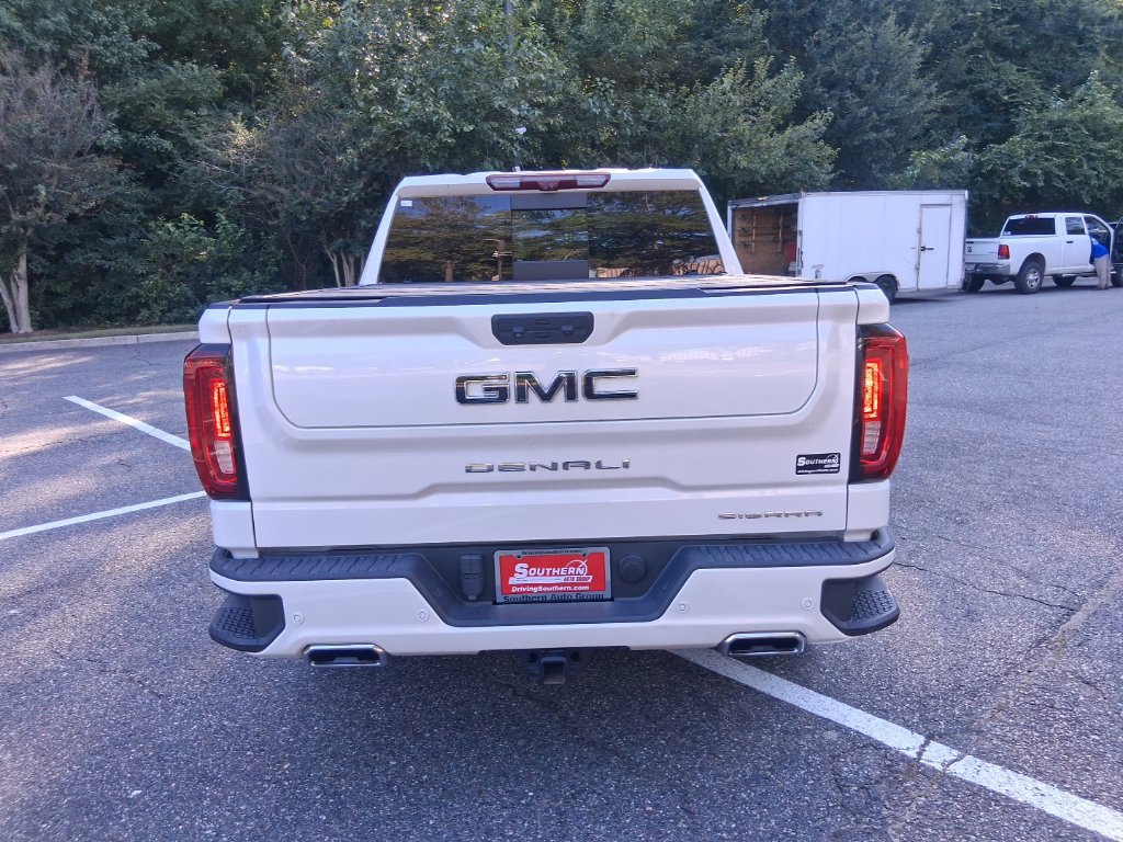 Used 2023 GMC Sierra 1500 Denali Ultimate AWD/4WD image 6