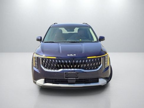 New 2026 Kia Carnival EX FWD image 2