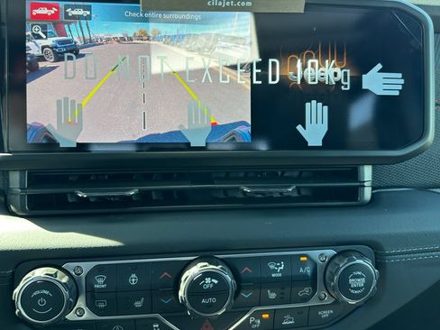 New 2026 Jeep Gladiator Rubicon AWD/4WD image 29