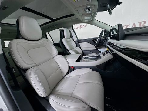 New 2026 Lincoln Aviator Reserve w/ Luxury Package image 31