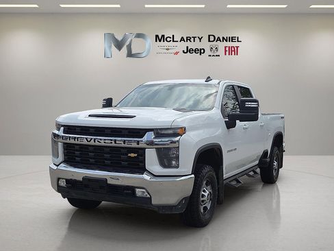 Used 2020 Chevrolet Silverado 2500 LT w/ True North Edition AWD/4WD image 2