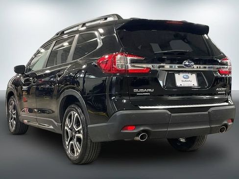 Used 2023 Subaru Ascent Limited AWD/4WD image 12