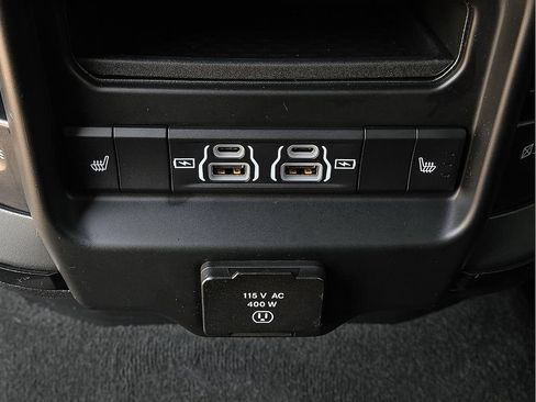 Used 2022 RAM 1500 Limited AWD/4WD image 9