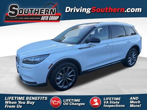 Used 2022 Lincoln Corsair AWD w/ Premium Package image 1