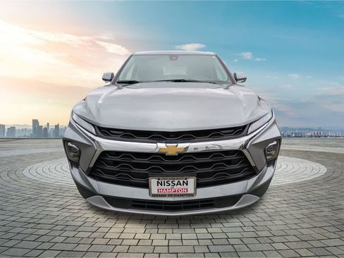 Used 2025 Chevrolet Blazer LT image 10