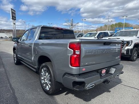 Used 2023 Chevrolet Silverado 1500 High Country image 6