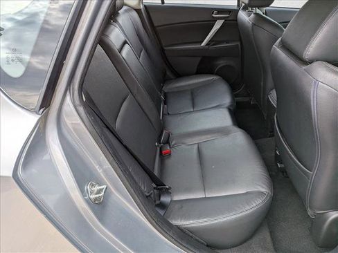 Used 2013 MAZDA MAZDA3 i Grand Touring w/ Tech Pkg FWD image 23