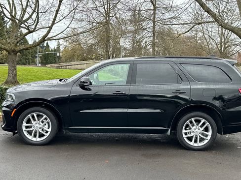 Used 2025 Dodge Durango GT image 5