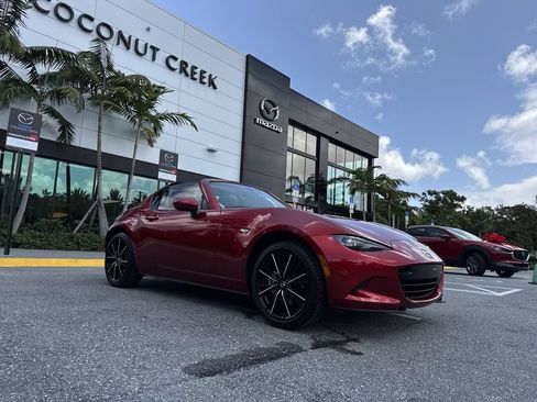 Certified 2025 MAZDA MX-5 Miata RF Grand Touring RWD image 22