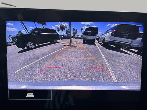 Used 2022 Chevrolet Corvette Stingray Coupe w/ 1LT RWD image 18