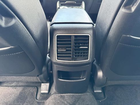 Used 2023 Kia Sportage EX image 33