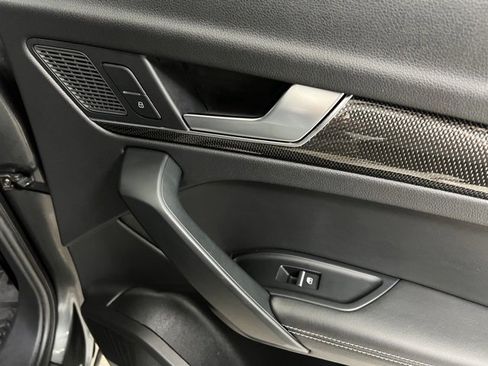 Used 2018 Audi SQ5 Prestige w/ Prestige Package image 53