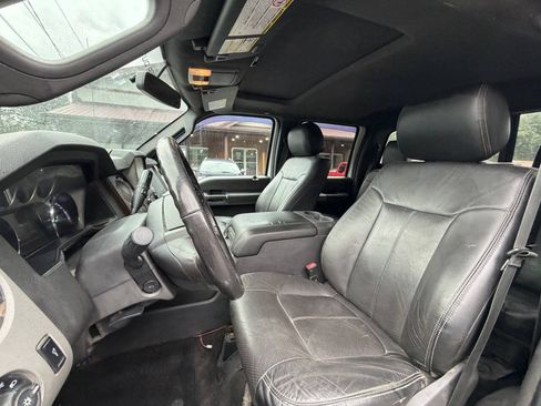 Used 2014 Ford F350 Lariat w/ Lariat Ultimate Package AWD/4WD image 19
