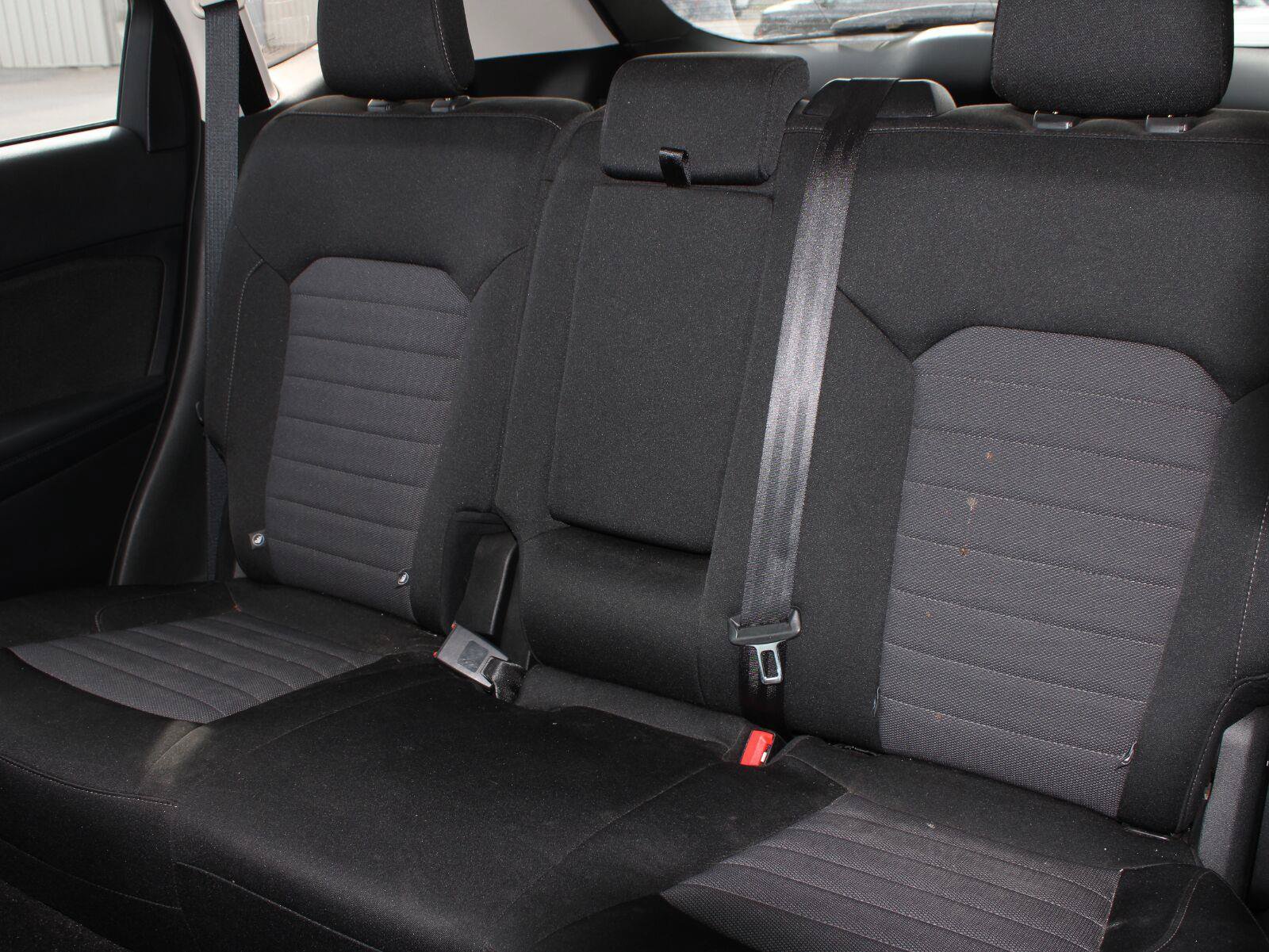 Used 2019 Ford Edge SE AWD/4WD image 17
