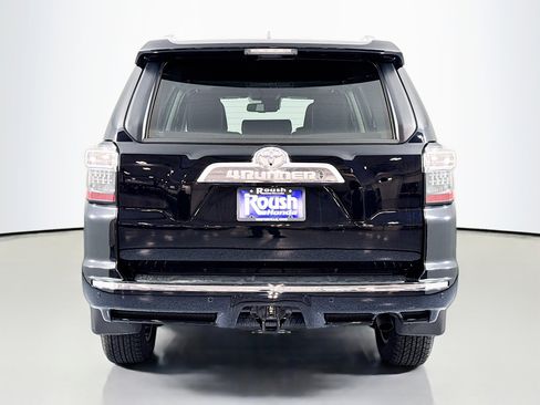 Used 2023 Toyota 4Runner Limited AWD/4WD image 6