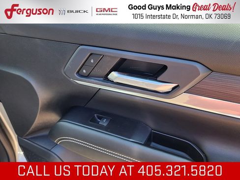New 2027 GMC Terrain Elevation w/ Black Edition FWD image 36